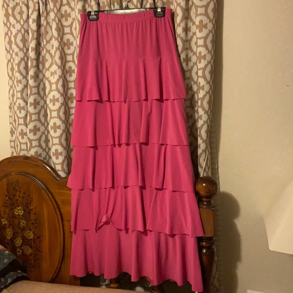 Ruffled skirt